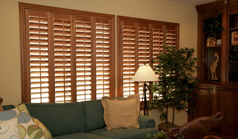 How To Clean Wood Shutters In New York City, NY